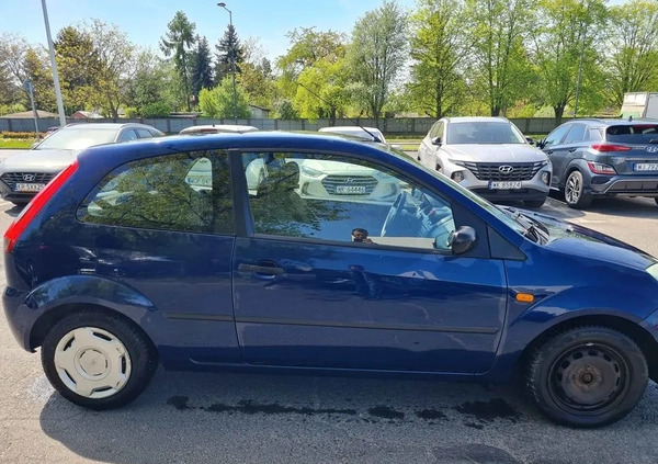 Ford Fiesta cena 4000 przebieg: 218000, rok produkcji 2005 z Warszawa małe 46